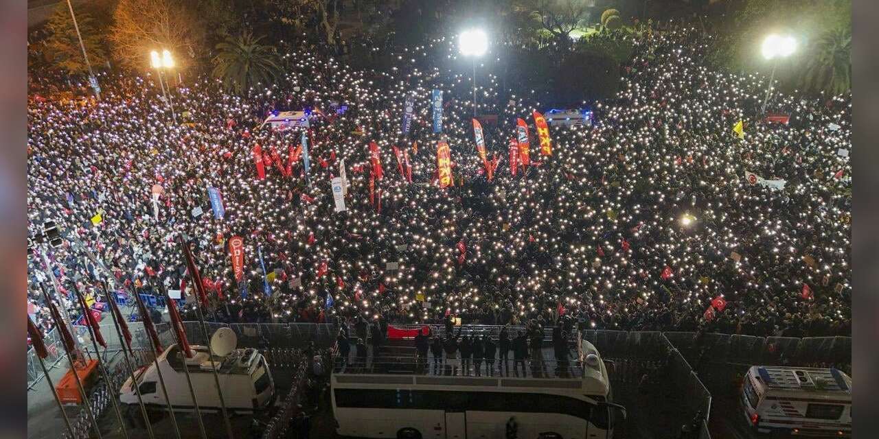 19 Mart'ın yıl dönümü: Saraçhane'de miting öncesi yollar kapatıldı!