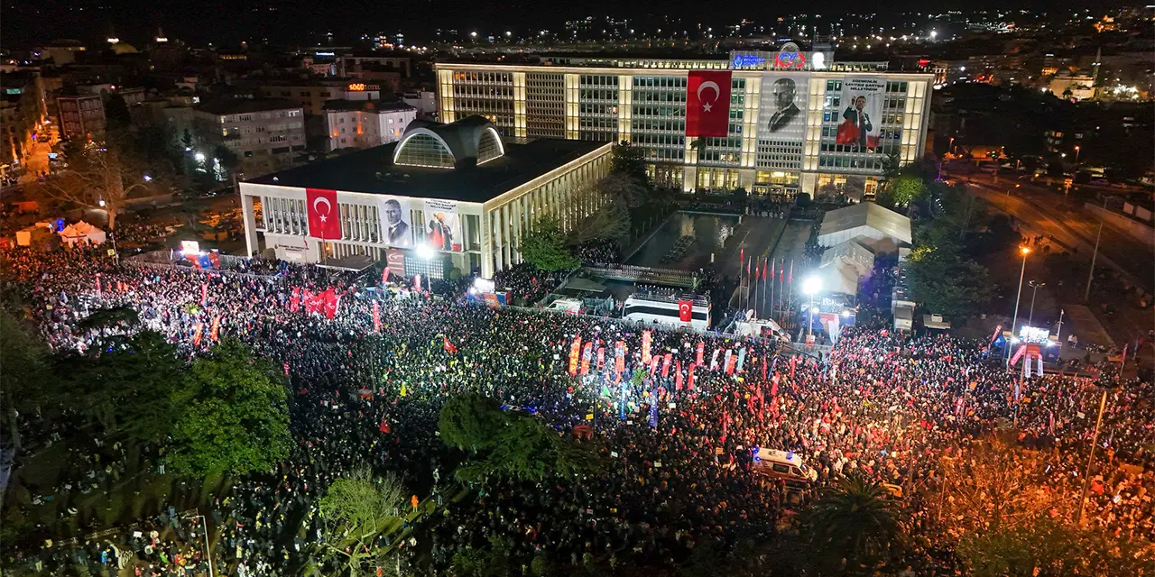 CHP’den 19 Mart’ın 1. yılında Saraçhane çıkarması: On binler iradeye sahip çıkıyor!