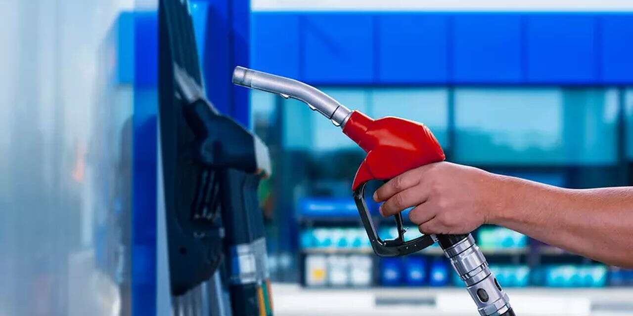 Savaşın faturası: Motorine büyük zam geliyor