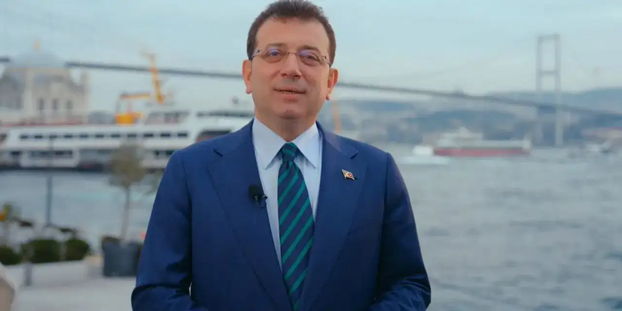 İmamoğlu'ndan yapay zeka destekli görüntülü bayram mesajı: Vicdan dimdik ayakta
