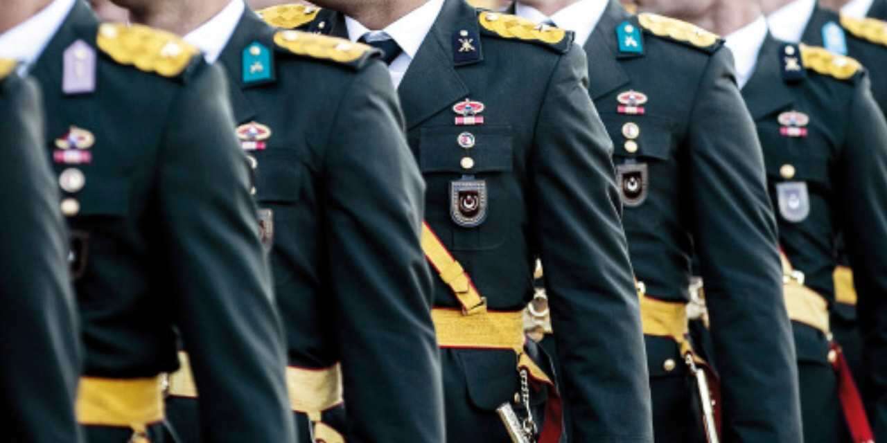 Bakkal dükkanında TSK’ya dönüşü bekleyen Teğmen’e iyi haber