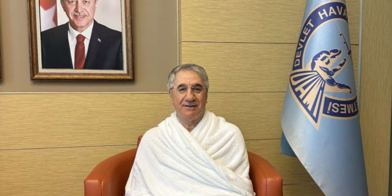 AK Partili eski başkan paylaştı, gündem oldu: 'Yol Mekke'ye...'