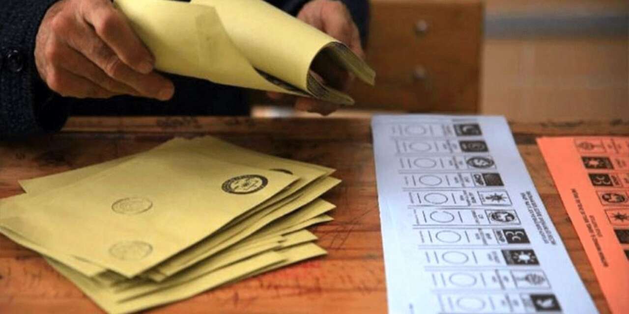AK Parti ve MHP'nin kalesinde anket: Tüm partiler oy kaybetti
