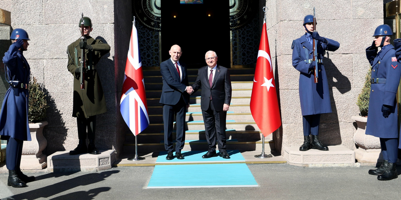 Yaşar Güler, İngiltere'ye gidiyor: Gündem Eurofighter savaş uçağı satışı