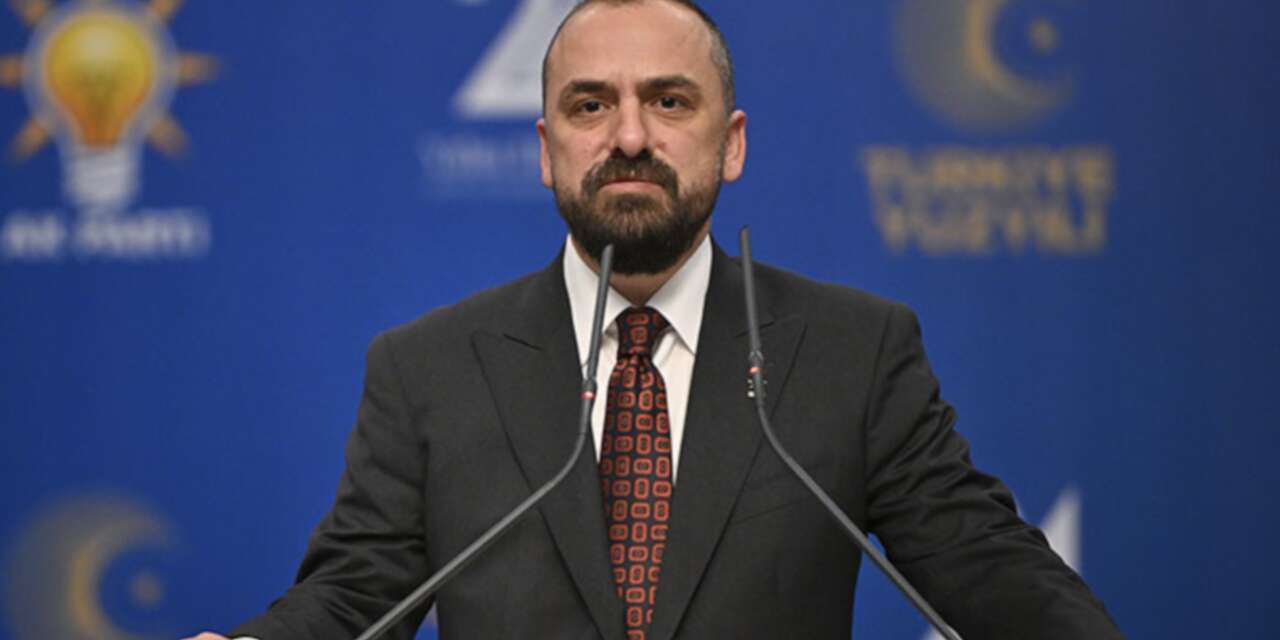 AK Parti'den Özel'e cevap var, Gürlek iddialarına yanıt yok