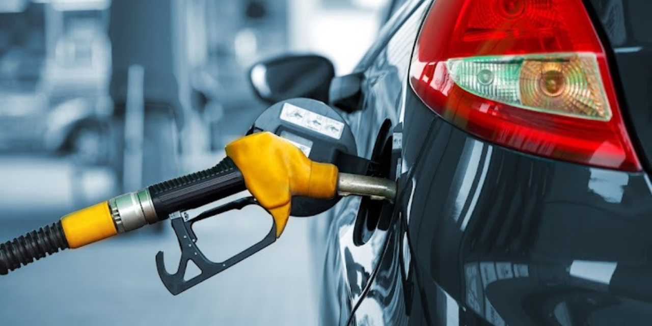 Akaryakıtta ikinci dalga! Motorin ve benzinde indirim için gün verildi