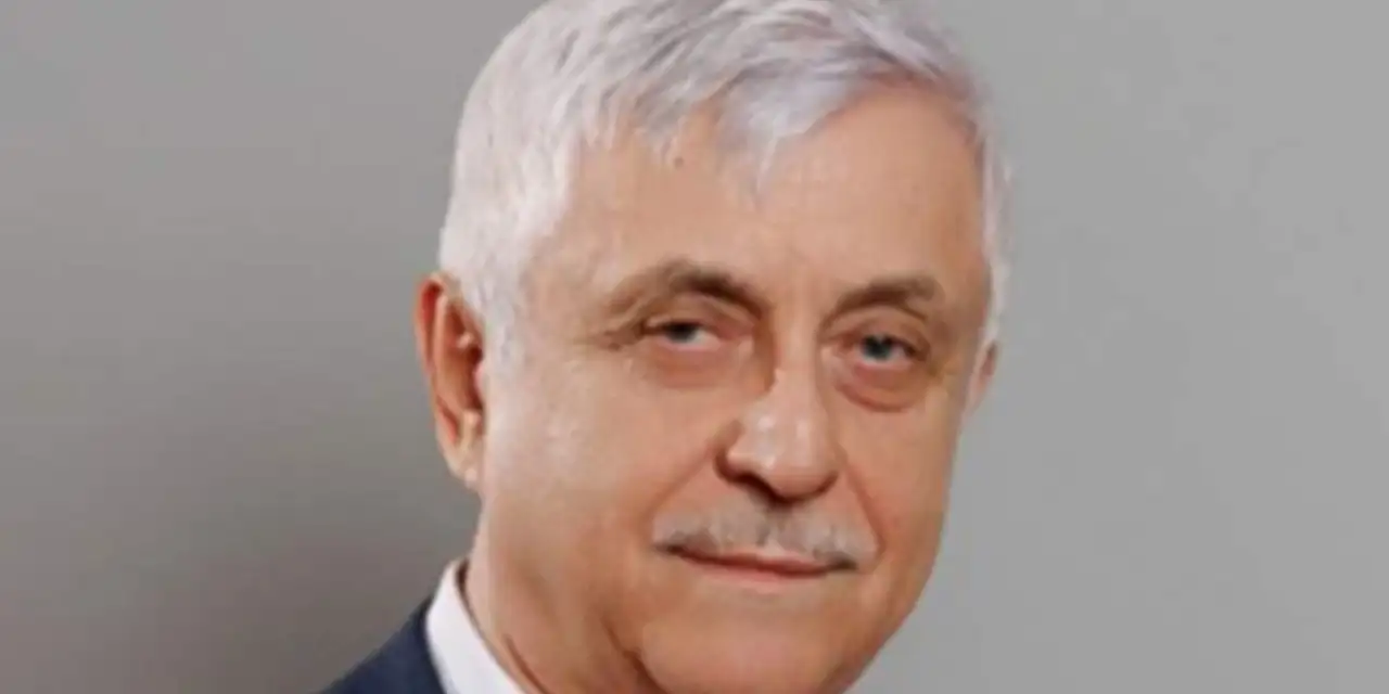 Forbes listesindeki isim cepheye gitti: 6 aylık sözleşme imzaladı