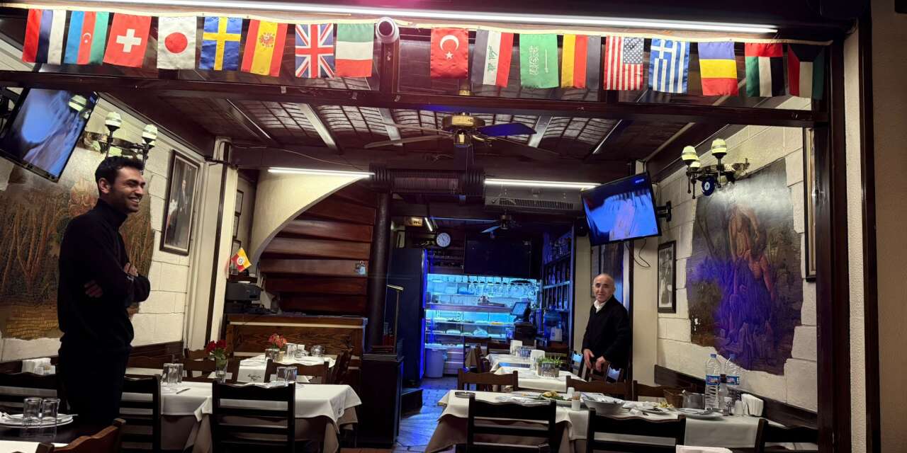 İstanbul’un orta yerindeki sinema: Krepen’deki Kadir’in yeri ve Yedi Bela Hüsnü...