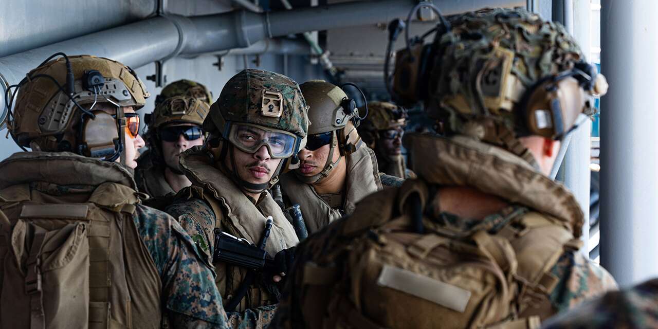 ABD duyurdu: Binlerce asker Orta Doğu'ya ulaştı