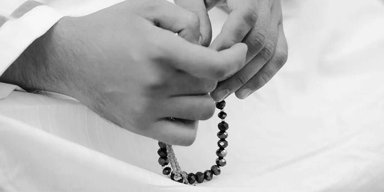 Yine tarikat yine kadın müritlere cinsel saldırı!