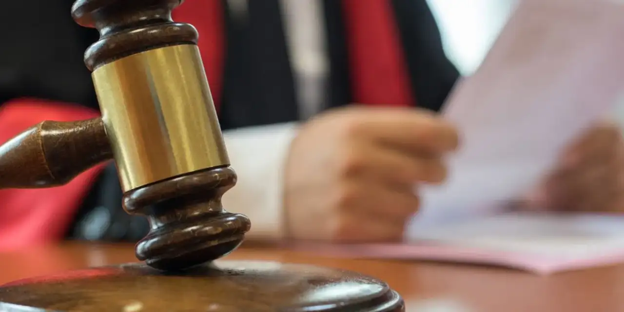 Erdoğan aleyhine slogan atanlara verilen ceza bozuldu