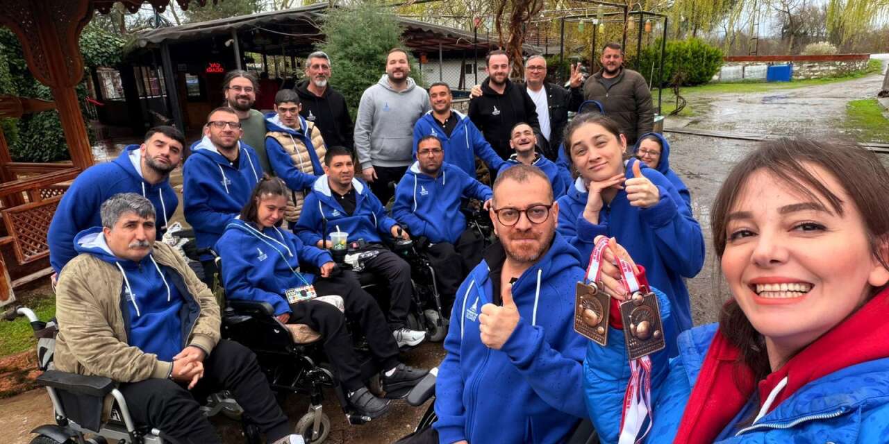İzmir ekibinden Boccia şampiyonasında iki madalya