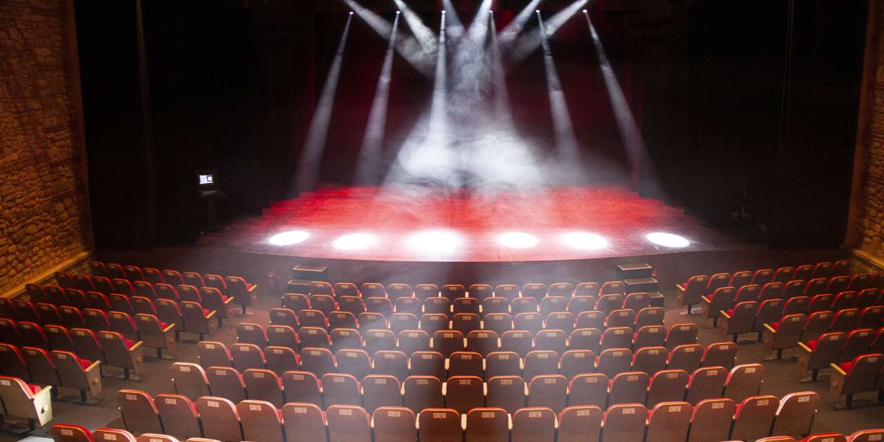 Fişekhane Sahnesi'nde gerilimden komediye geniş yelpaze