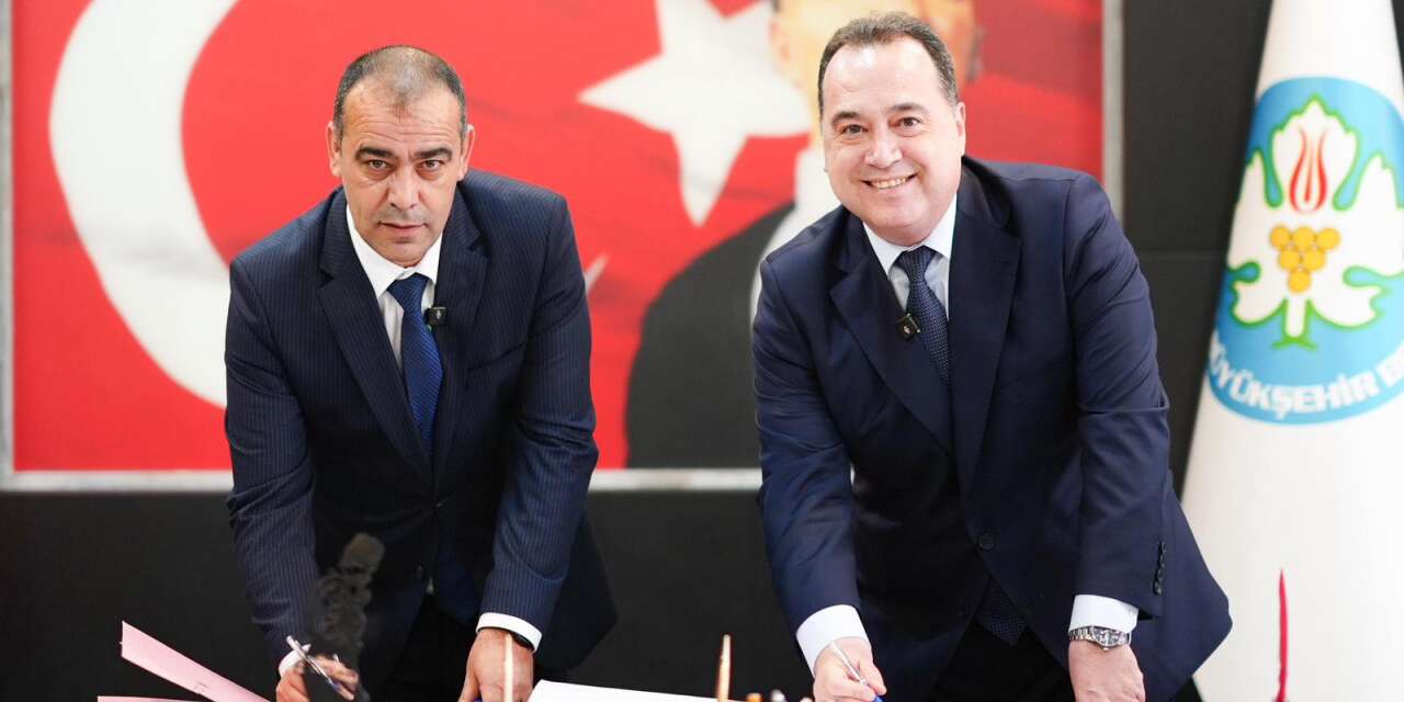 Manisa Büyükşehir'de en düşük işçi maaşı 80 bin lira oldu