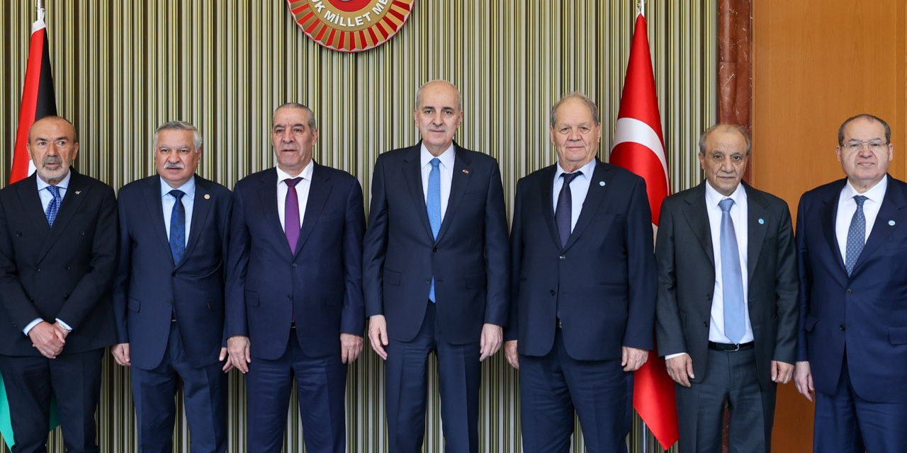 TBMM Başkanı Kurtulmuş, Filistinli heyetle TBMM'de bir araya geldi