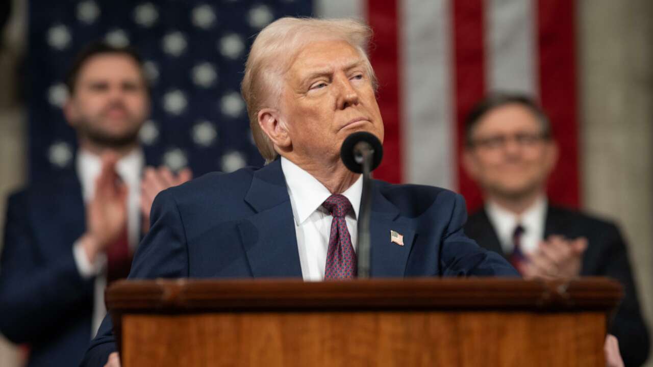 Donald Trump: NATO'dan çıkmayı düşünüyorum