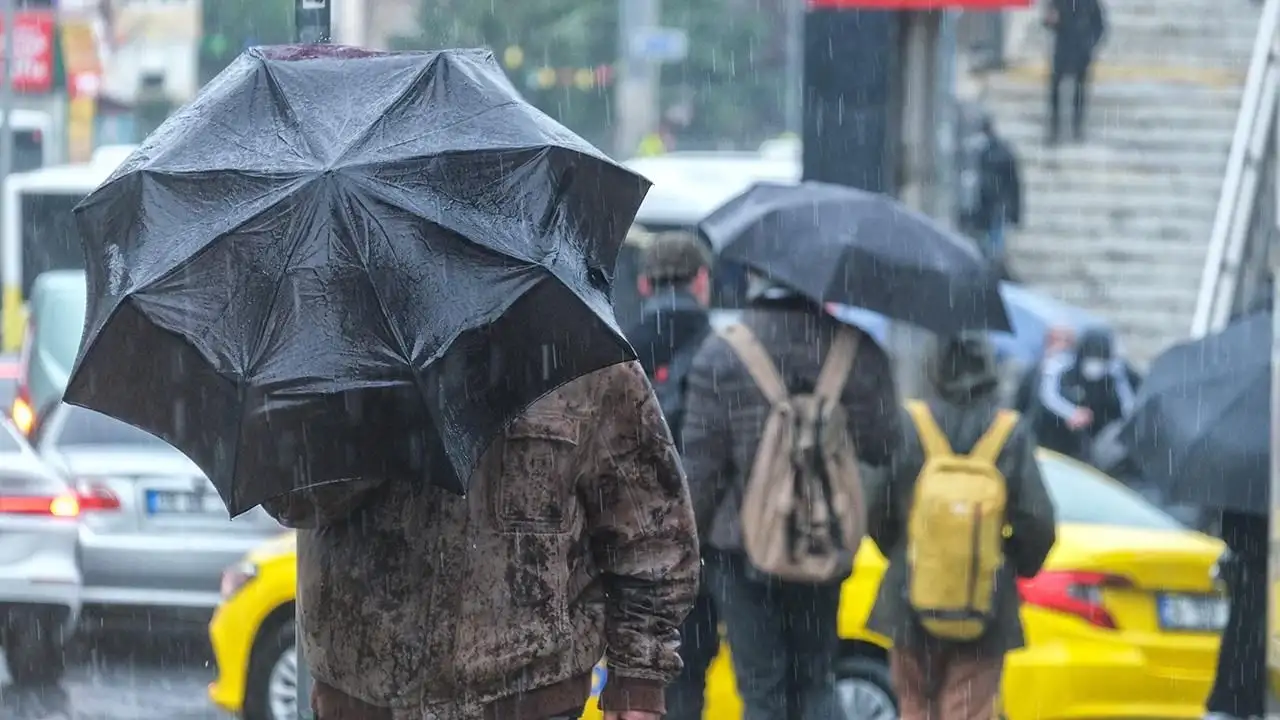 AKOM'dan İstanbul uyarısı: Saat verildi