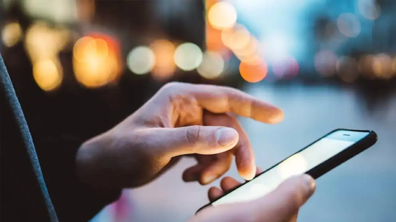 BTK yeni ücretleri açıkladı: Telefon tarifelerine zam geldi