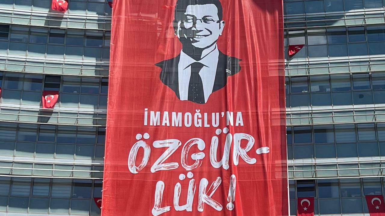 CHP’li isimlerden ara karar sonrası ilk tepkiler: "Sevincimiz buruk, umudumuz diri"