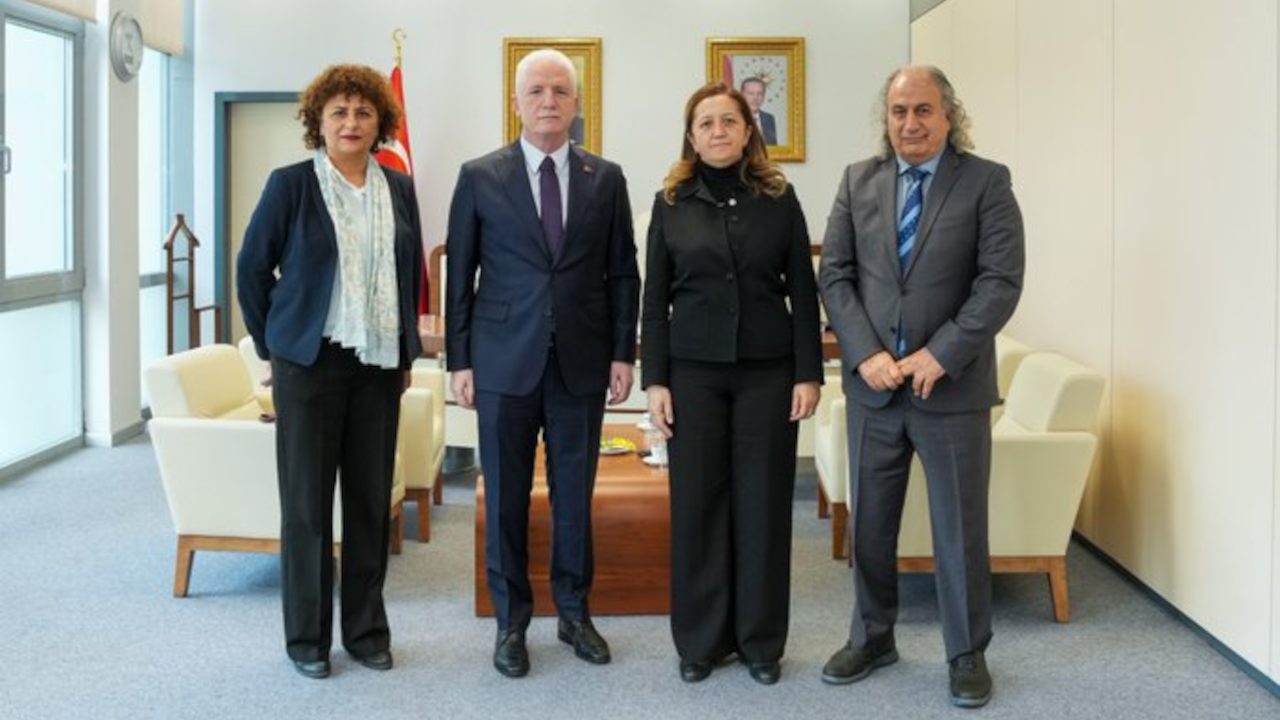 İstanbul Valiliği'nde 1 Mayıs toplantısı: Taksim Meydanı'nda kutlamak istiyoruz