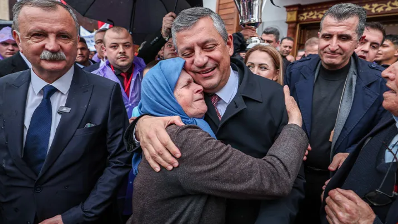 Özgür Özel’den 'TRT' çıkışı: 'Bir sonraki seçim akşamı bu anonsu yapacağım!'