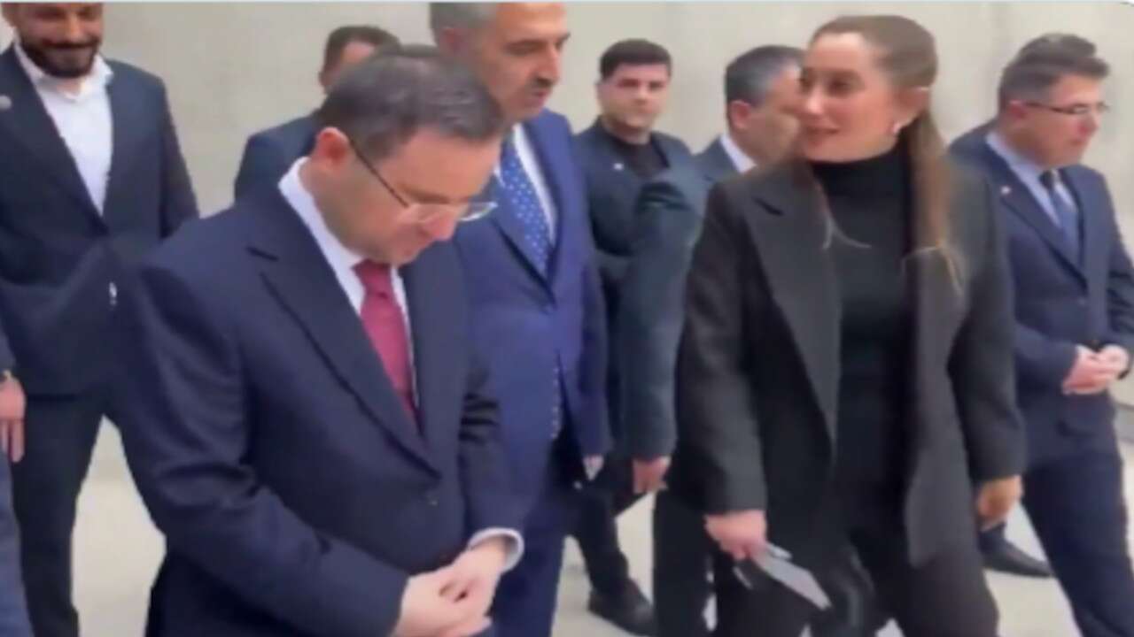 Akın Gürlek işkencenin merkezini ziyaret etti: 'Kanalizasyondaki tat hala dişlerimin arasındaydı...'