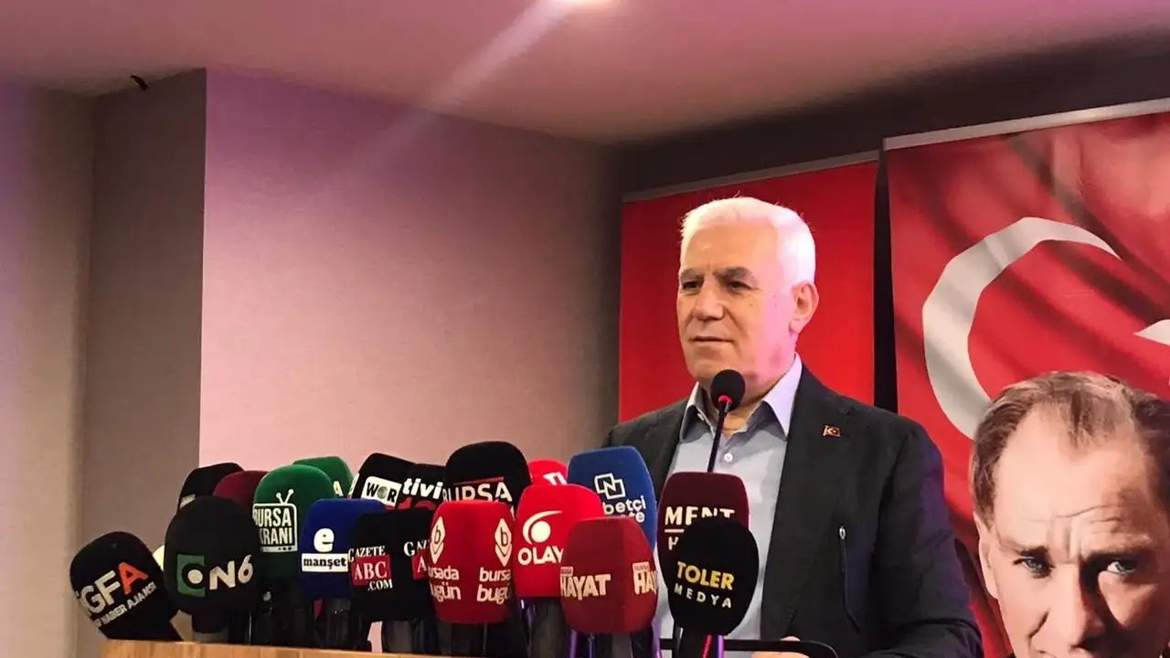 Bozbey'in tutuklanmasına CHP'den tepki: Kentine gözü gibi bakan unutulmaz!