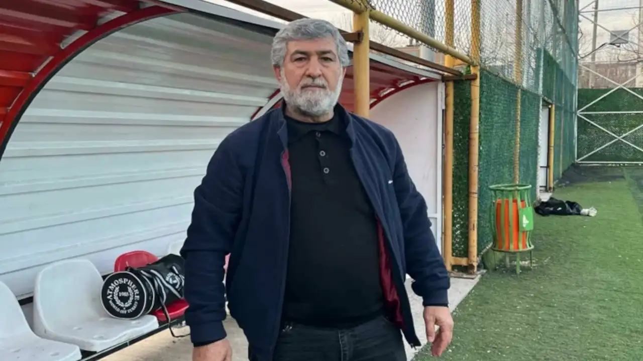Maç esnasında kalp krizi geçiren teknik direktör hayatını kaybetti