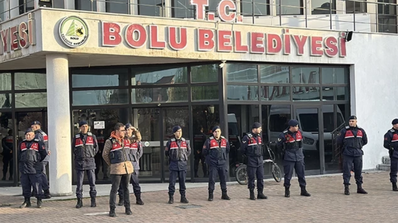 Bolu Belediyesi'nde 'irtikap' soruşturması: Savcının itirazı üzerine 3 kişi tutuklandı!