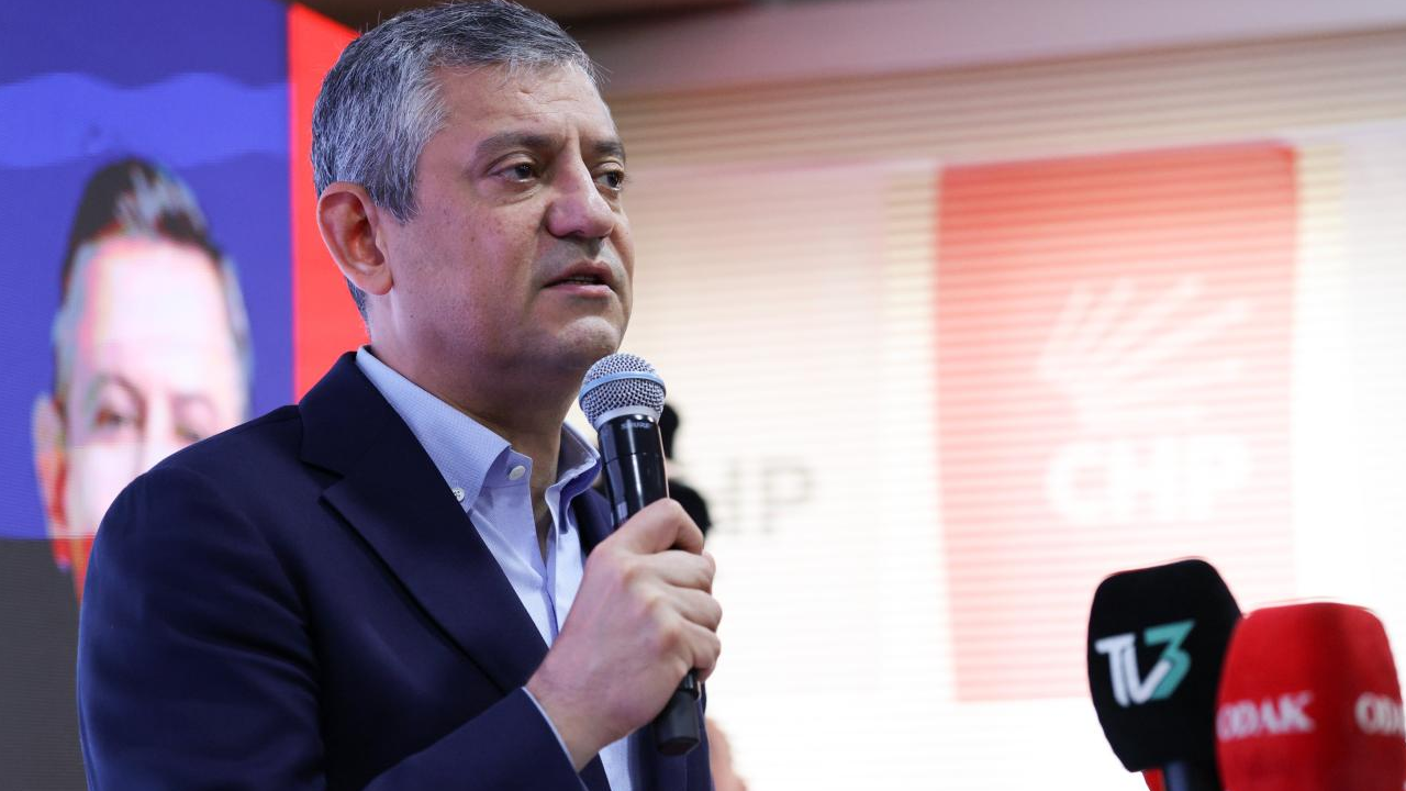 Özgür Özel ÇGD Ödül Töreni'nde konuştu: AK Parti kendine ‘yargı kolları’ kurdu