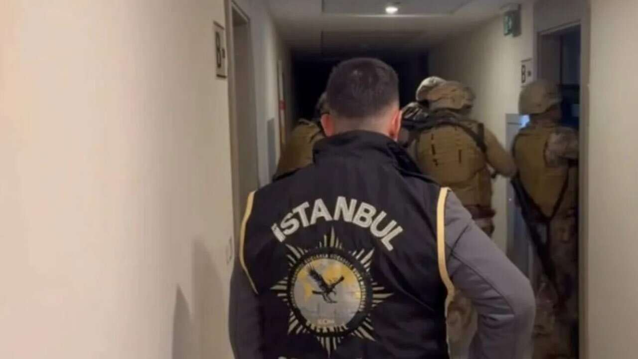 Karagümrük çetesine operasyon: 28 şüpheli gözaltına alındı