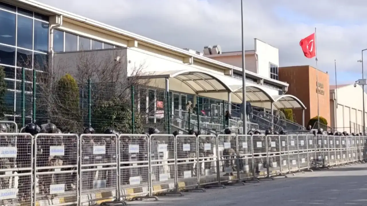 Duruşma savcısından İmamoğlu’na gözdağı:  Haddinizi bildiririz