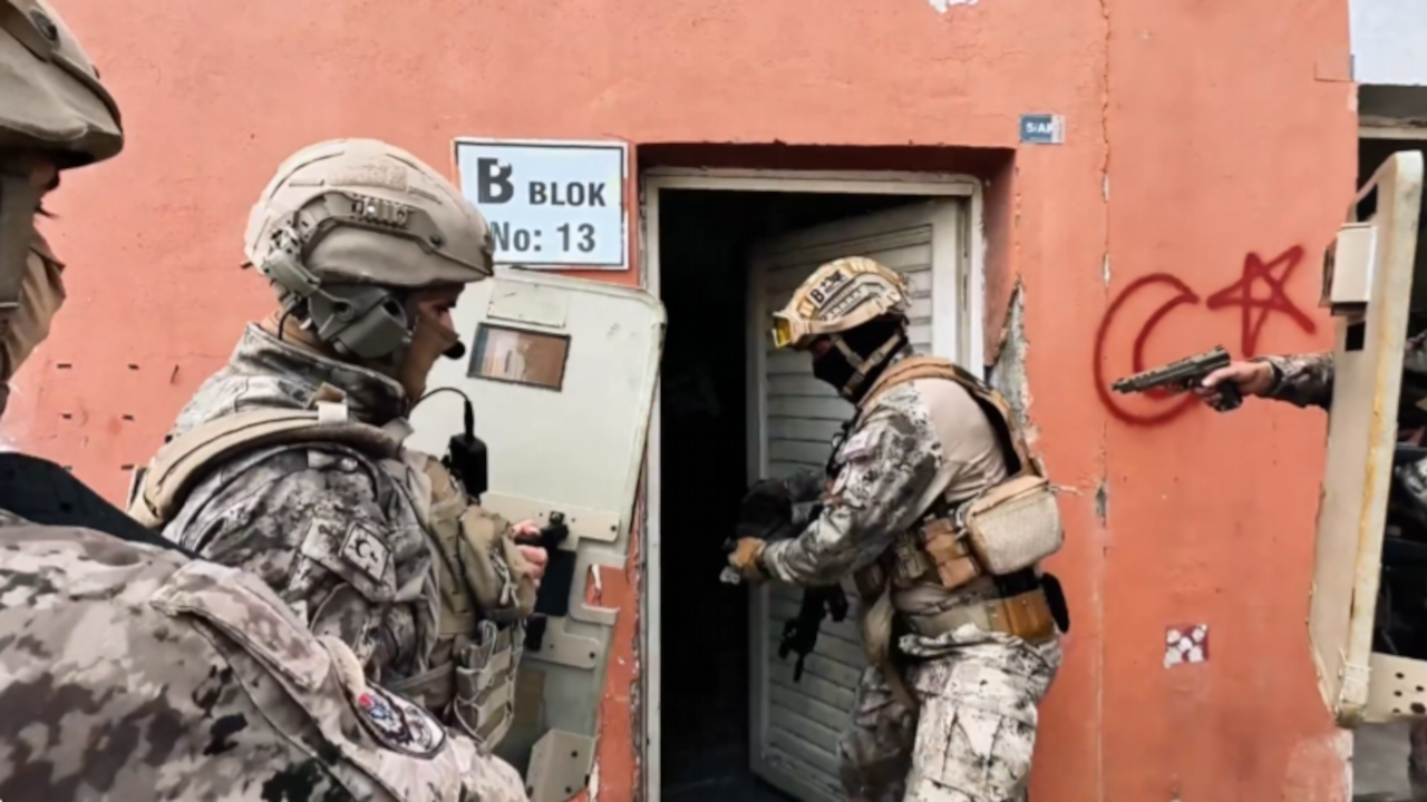 59 ilde operasyon: 2,3 ton uyuşturucu madde ele geçirildi