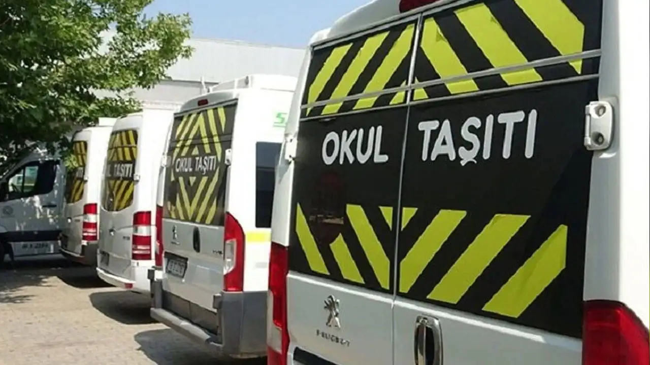 Öğrenci servisine silahlı saldırı: Öğrenciler yaralandı