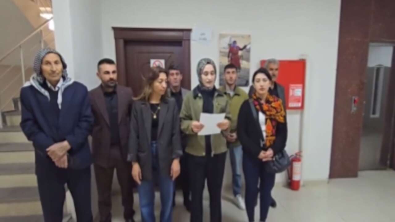 DEM'lilere çay yasaklanamaz: 'Bu bir ayrımcılıktır...'