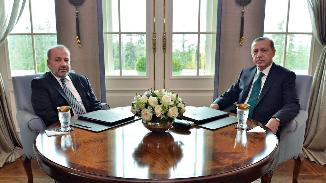 Erdoğan’ın eski hukuk danışmanı: Kirli yapılanmalarla parasal ilişkileri ortaya çıkmış kişi hâlâ Yargıtay’da!