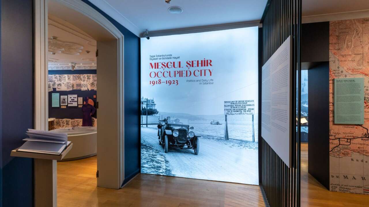 İşgal altındaki İstanbul sergisinden kitaba: “Meşgul Şehir”