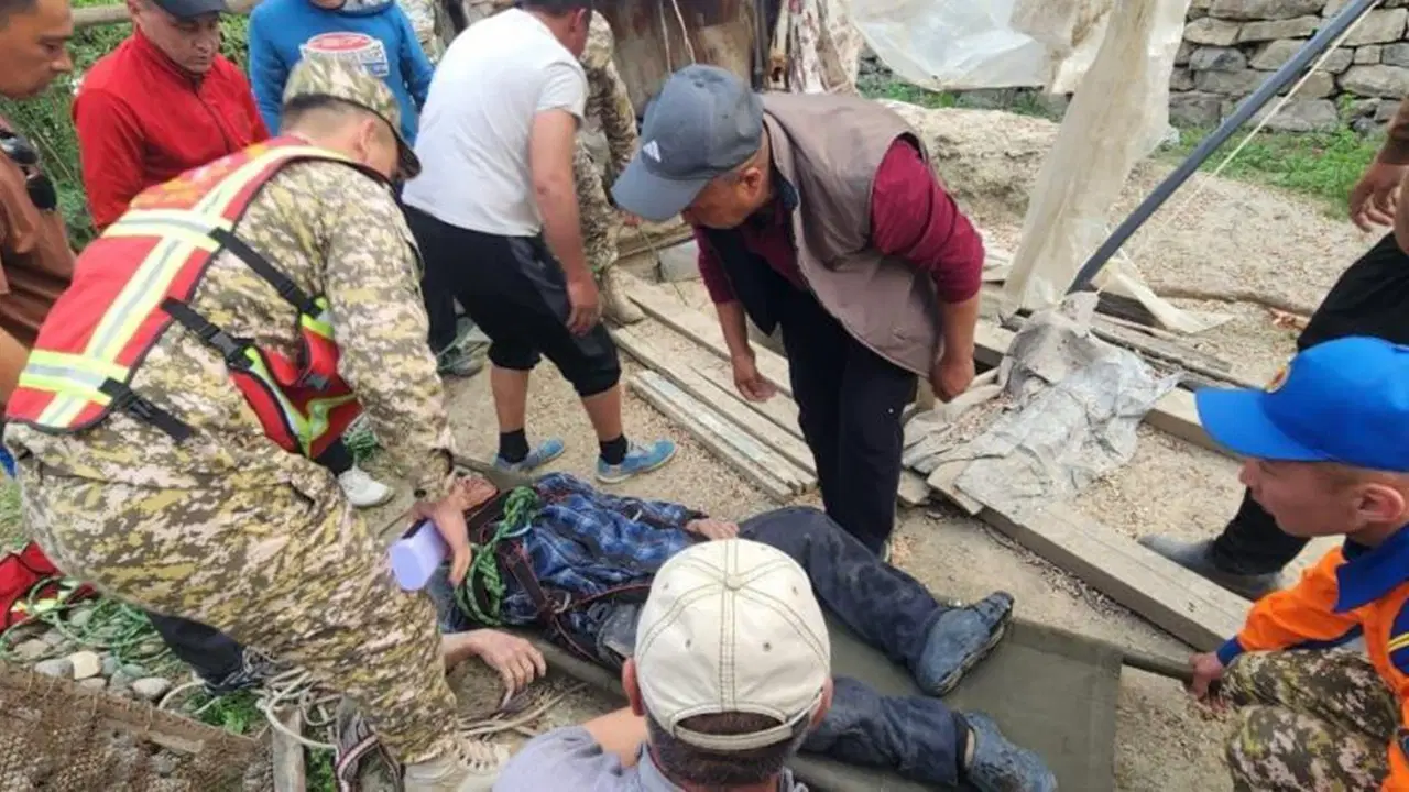 18 metrelik kuyuda 16 gün: Su içerek hayatta kaldı!