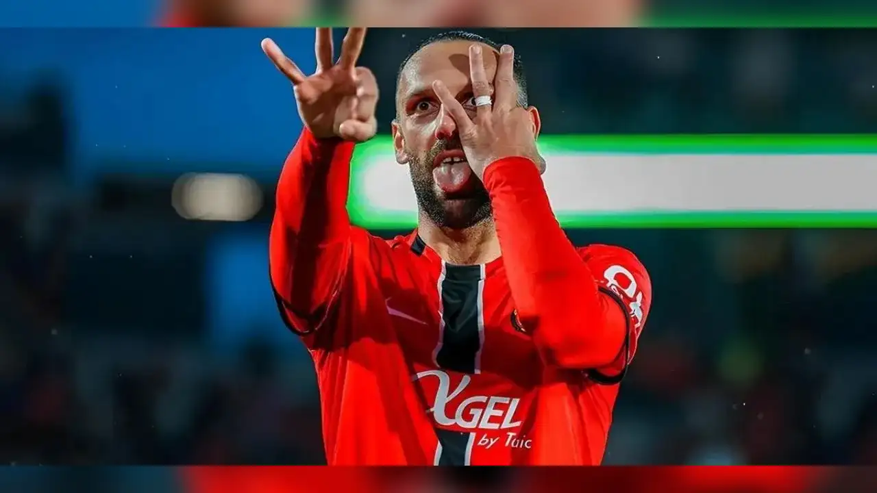 Vedat Muriç Fenerbahçelileri sevindiren haberi verdi