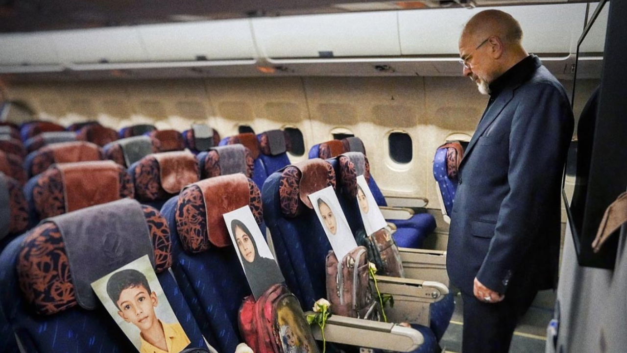 İran, müzakere öncesi katliamı unutturmadı: Kalibaf'tan 168 çocukla 'yol arkadaşlığı'