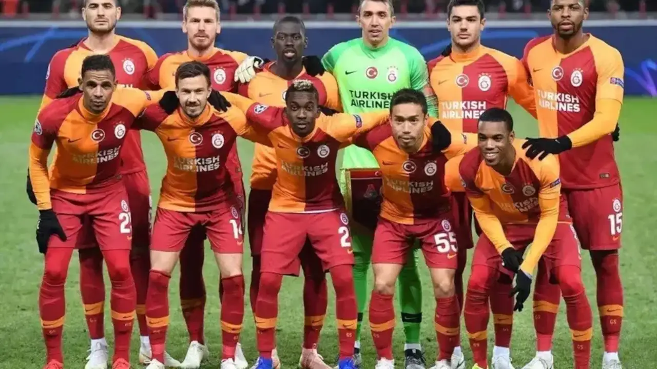 Bir dönem Galatasaray forması giymişti: Futbolu bıraktı