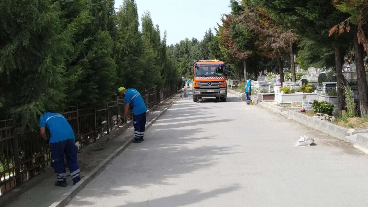 İstanbul Valiliği, belediyelere mezarlıklar için talimat gönderdi