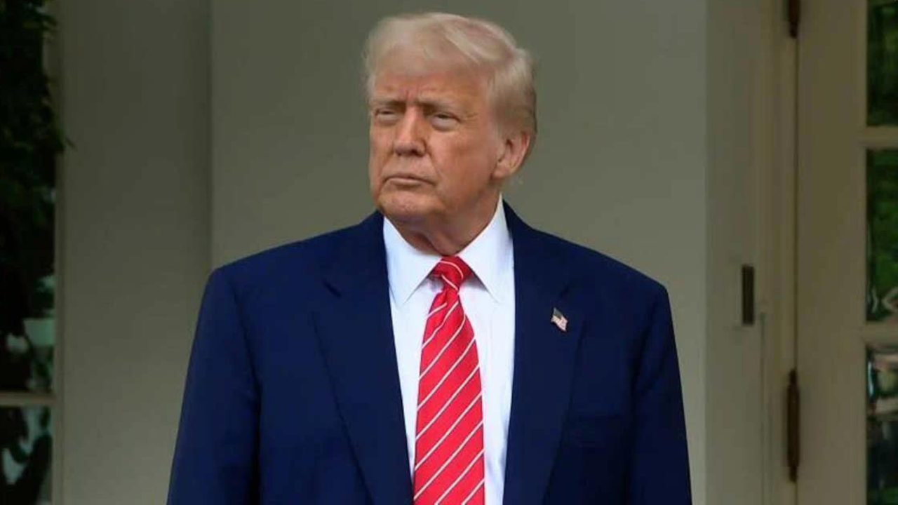 Trump, Hazreti İsa görselini sildi: Onu doktor sandım