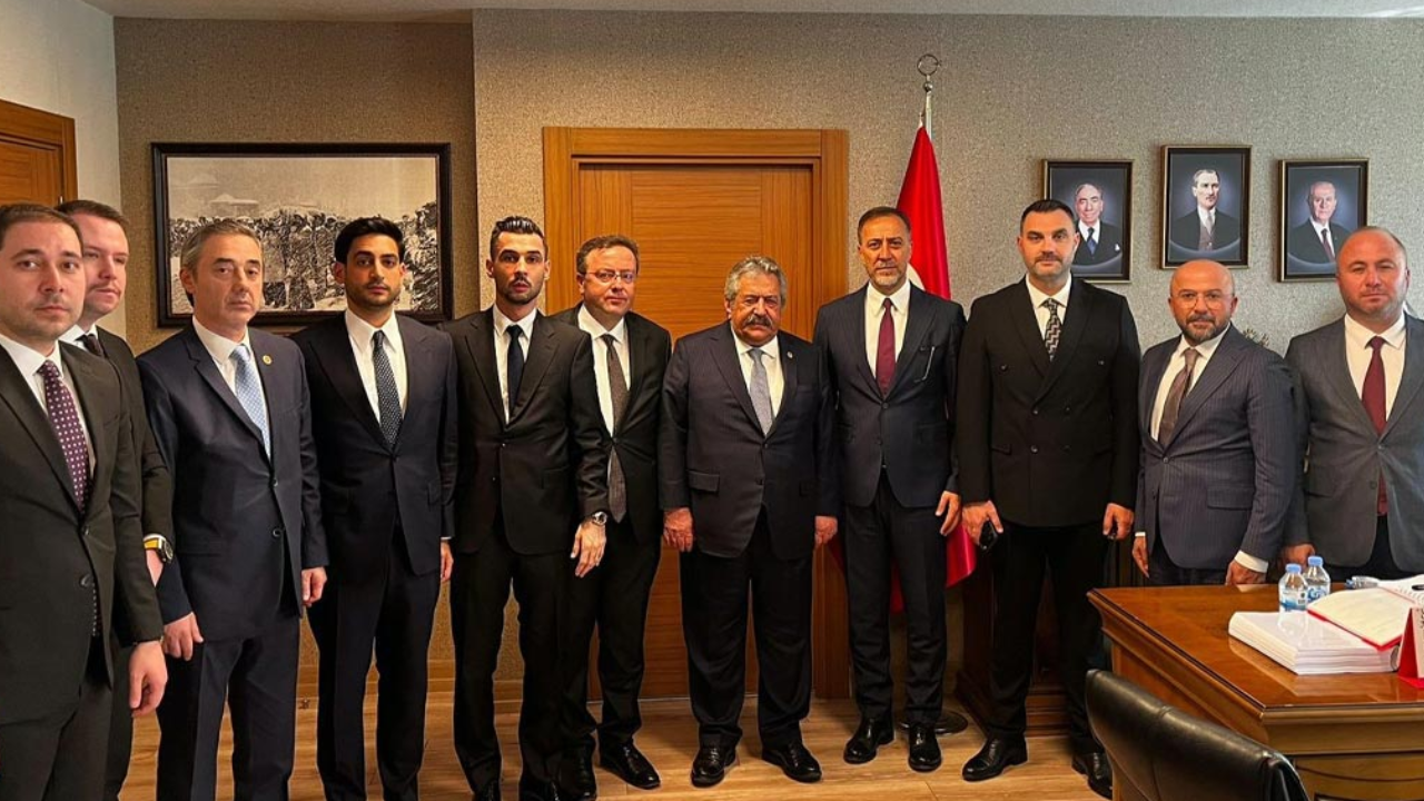 MHP İstanbul İl Başkanlığı’nda yeni kadro: Listeyi Feti Yıldız paylaştı