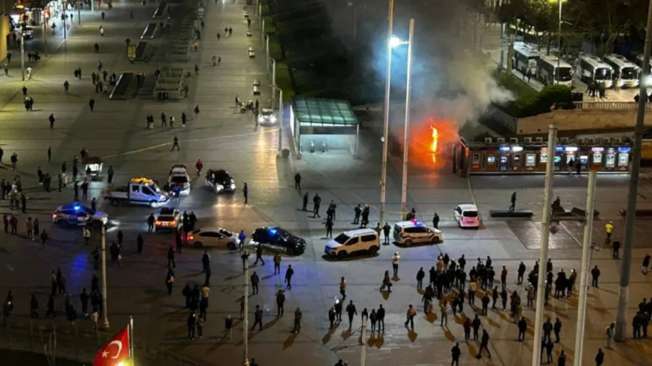 Taksim Gezi Parkı çıkışında yangın çıktı: Metro İstanbul'dan açıklama