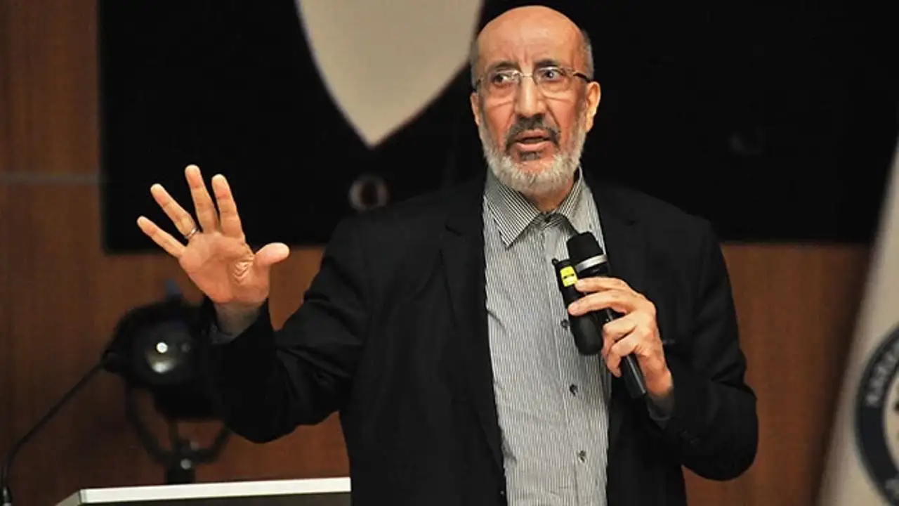 Abdurrahman Dilipak’tan sert çıkış: Her şey birbirine karıştı, kilisede İsrail’e lanet BAE’de ABD için dua!