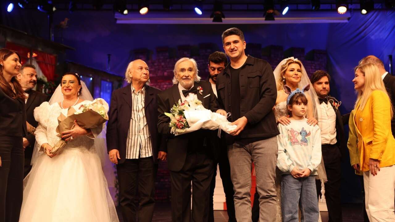 Gırgıriye geri döndü: Perran Kutman ve Müjdat Gezen tekrar sahnede