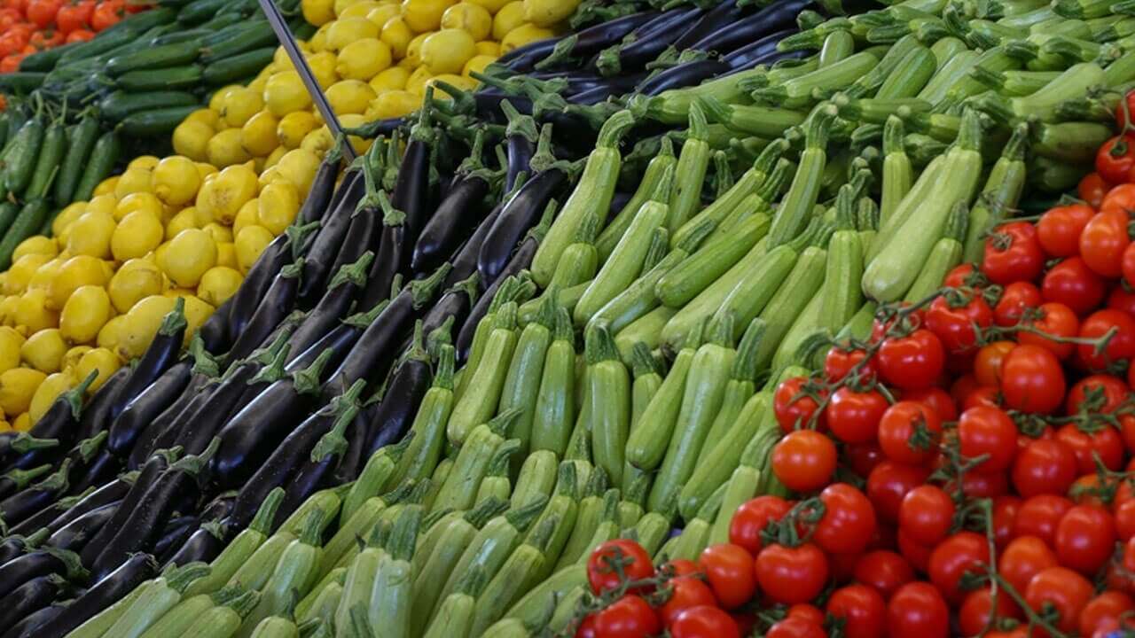Savaştaki İran’ın sebze ve meyve fiyatları Türkiye’den ucuz çıktı!