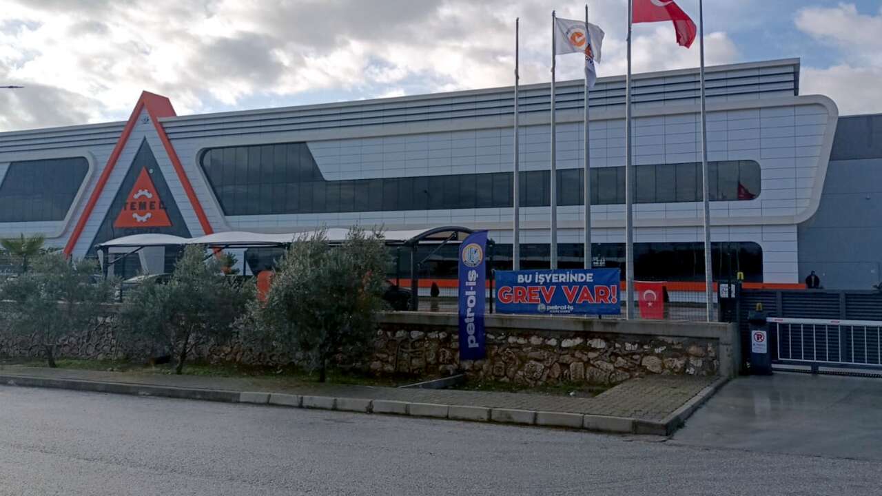 Grevdeki Temel Conta işçileri gözaltına alındı