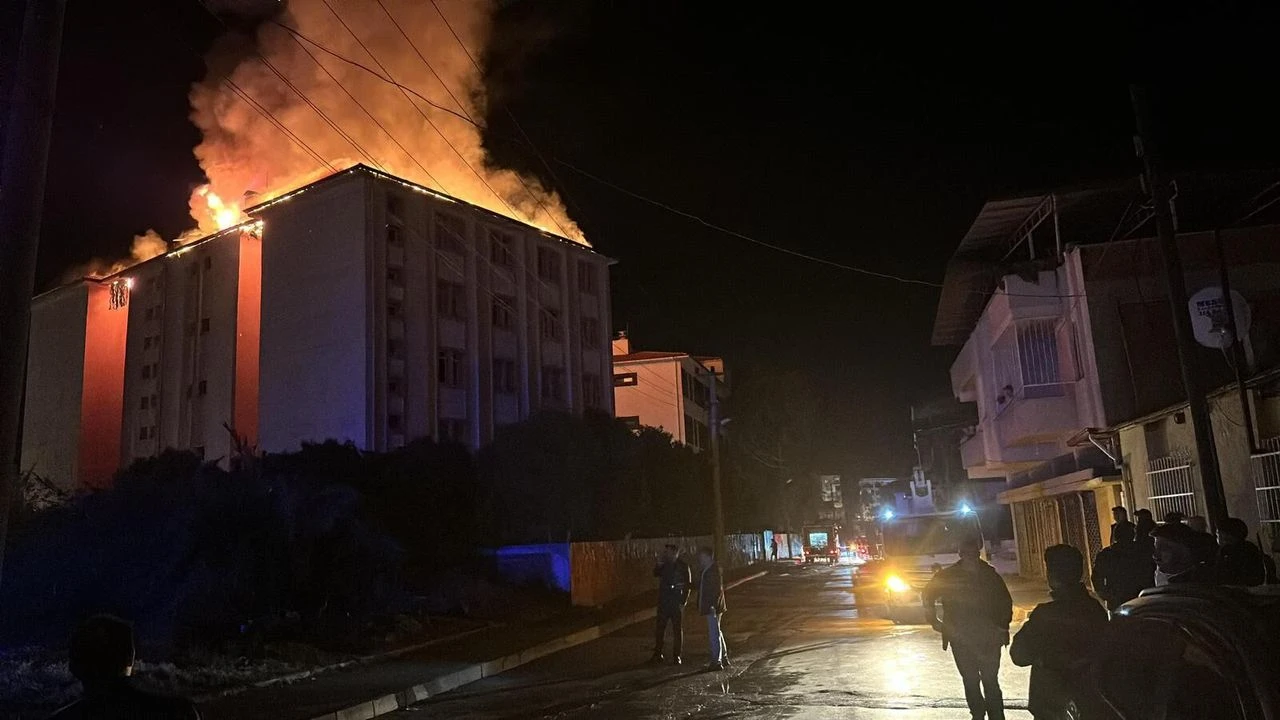 Aydın'da öğrenci yurdunda yangın